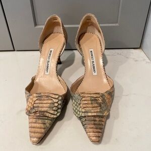 Size 7 Manolo Blahnik
